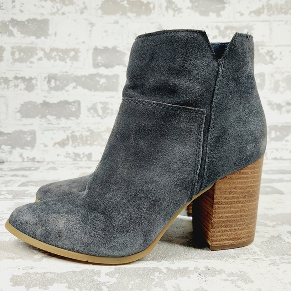 Nine West Shoes - Nine West Keke Gray Suede Leather Block Heel Ankle Boots F676